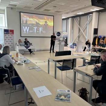 �esk� marketingov� spole�nost - Vzd�l�vac� projekty �esk� marketingov� spole�nosti