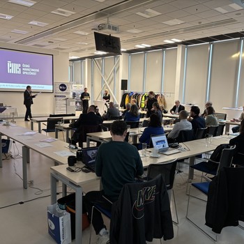 �esk� marketingov� spole�nost - Vzd�l�vac� projekty �esk� marketingov� spole�nosti