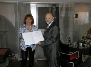 100517_certifikace09
